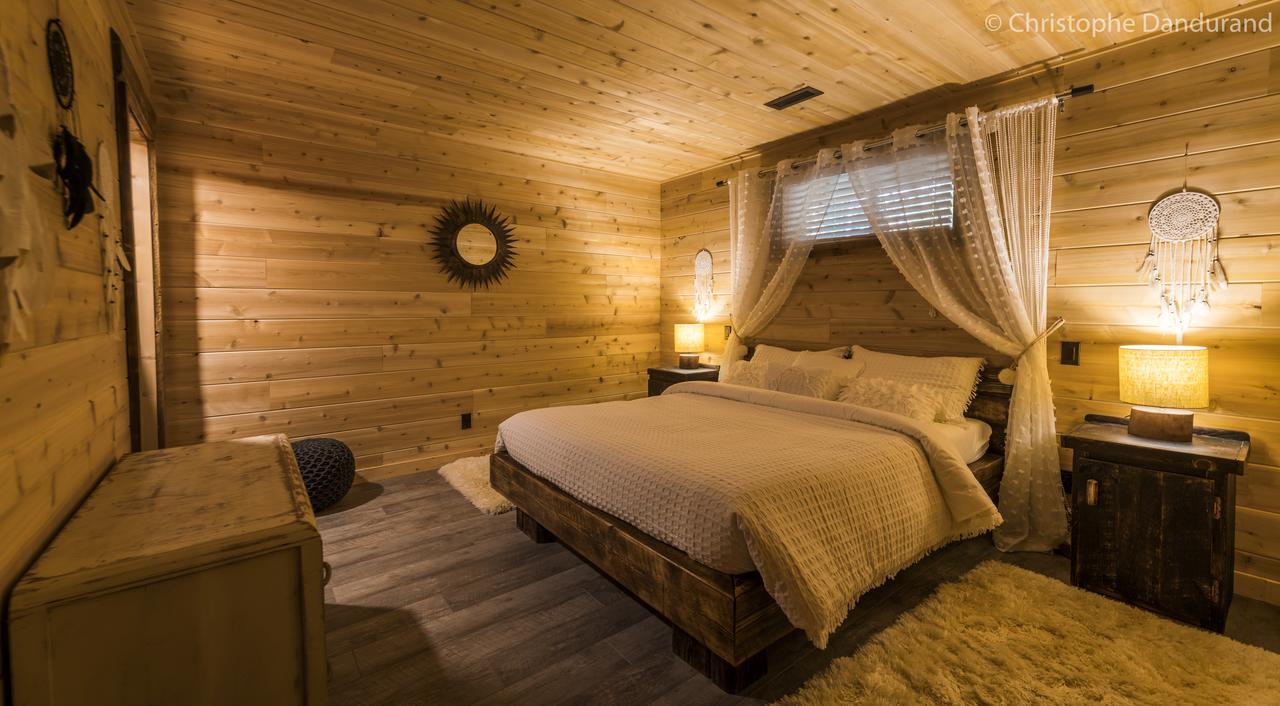 Chalet Tao Par Les Chalets Spa Canada ラ・マルベー エクステリア 写真