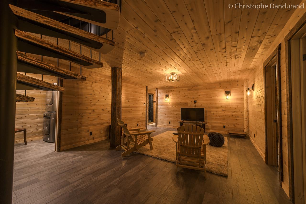 Chalet Tao Par Les Chalets Spa Canada ラ・マルベー エクステリア 写真